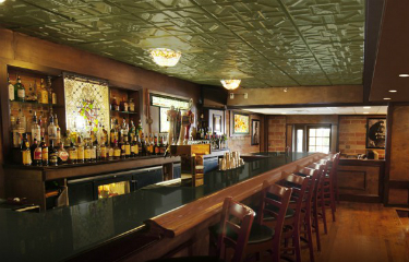 Speakeasy Bar & Restaurant at The Mimslyn Inn