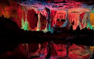The Grand Caverns of Weyers Cave