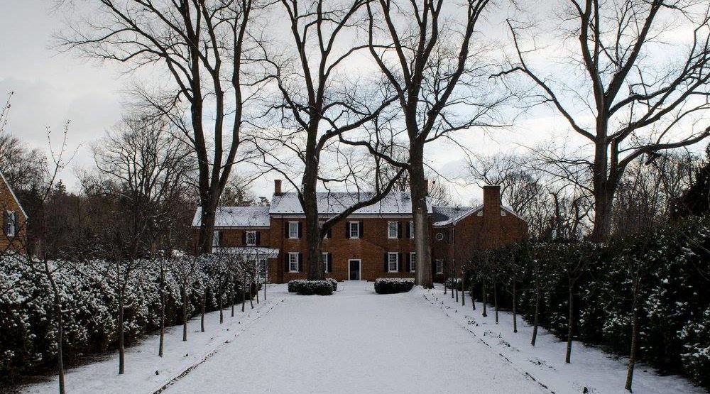 Glen Burnie House in the Snow
