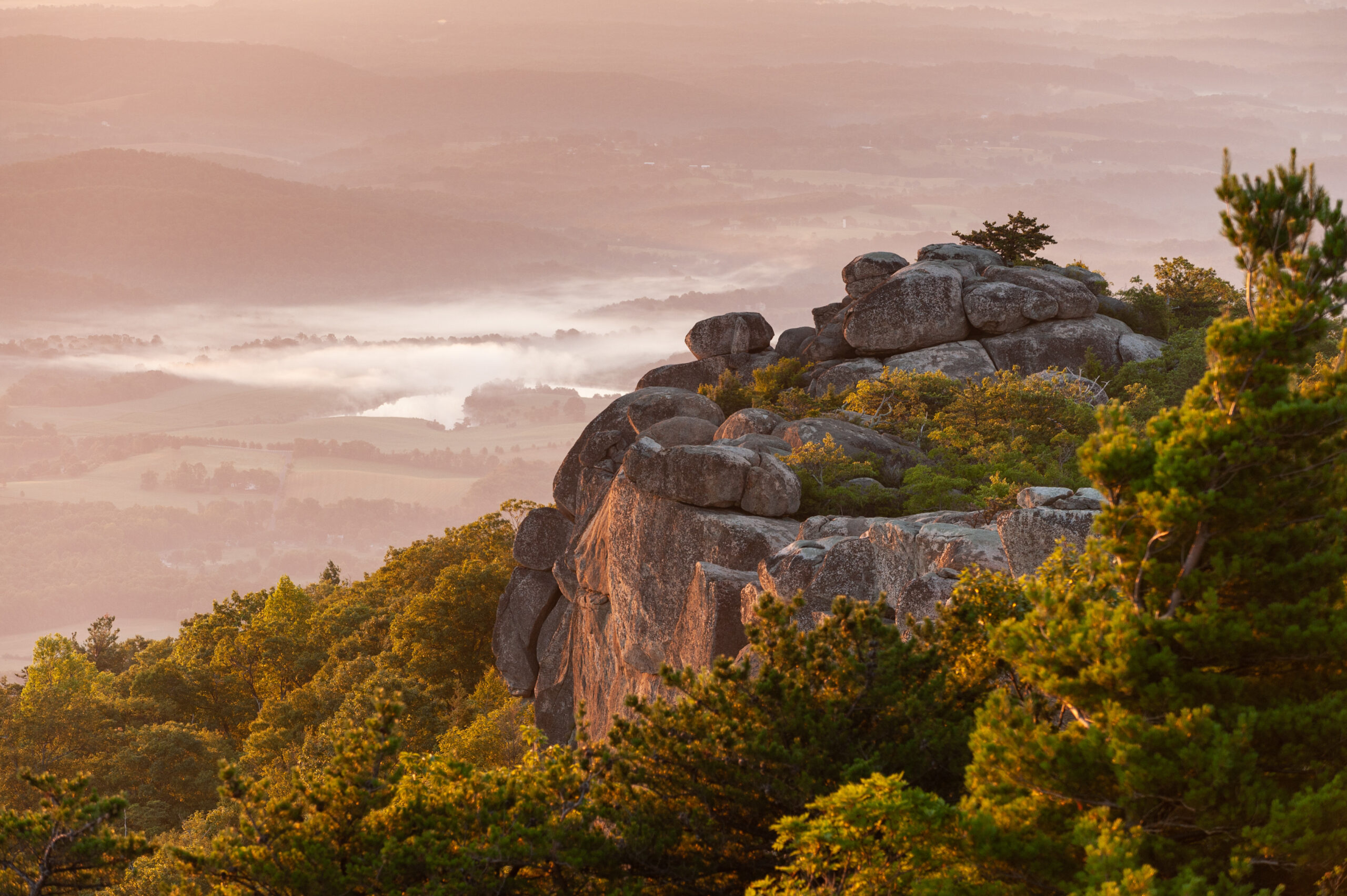 Old Rag Mountain. Photo by Jeff Mauritzen IG account: @jeffmauritzen; courtesy of Virginia Tourism Corporation.