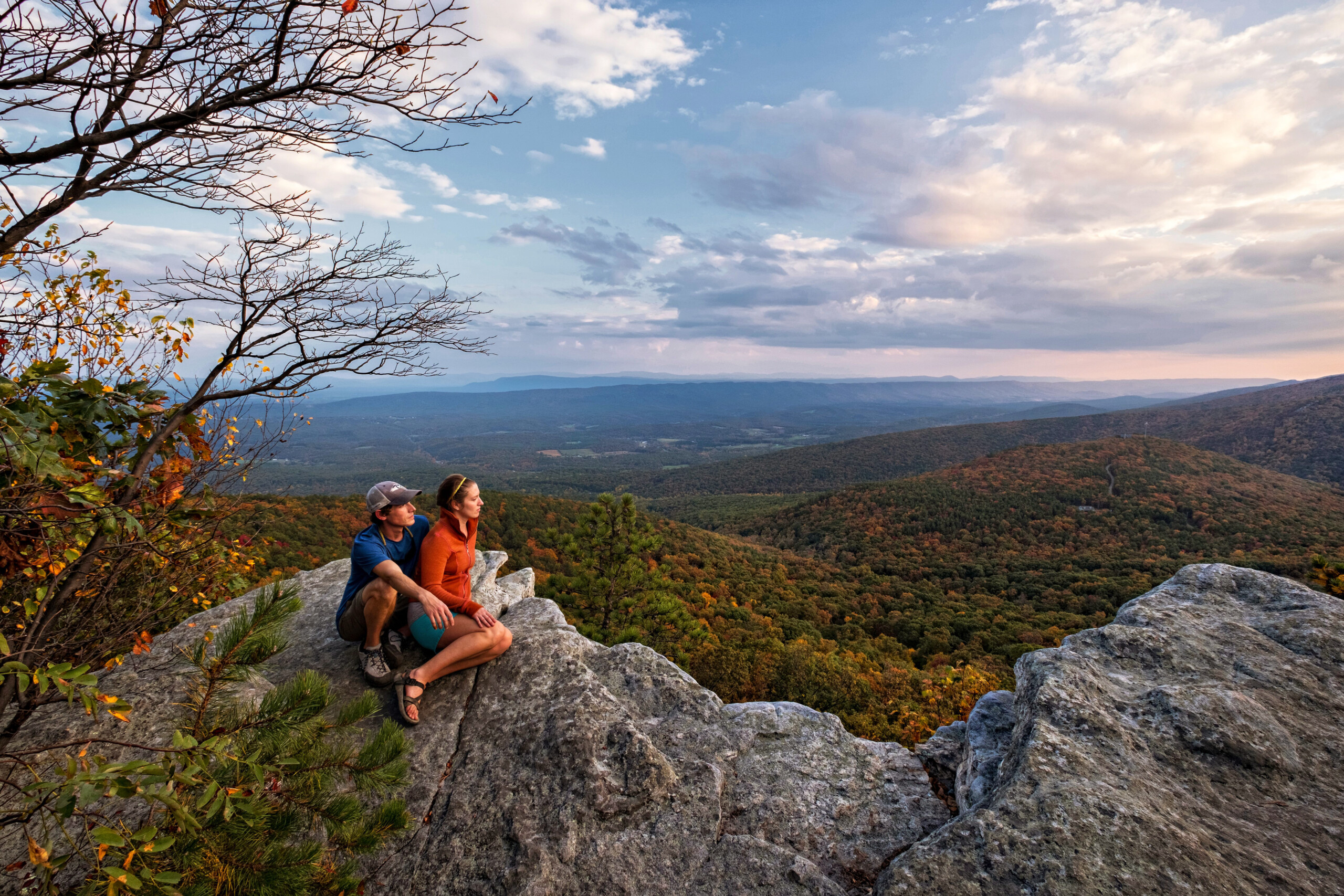 Tuscarora Trail. Photo by Robert Harris and courtesy of Virginia Tourism Corporation.