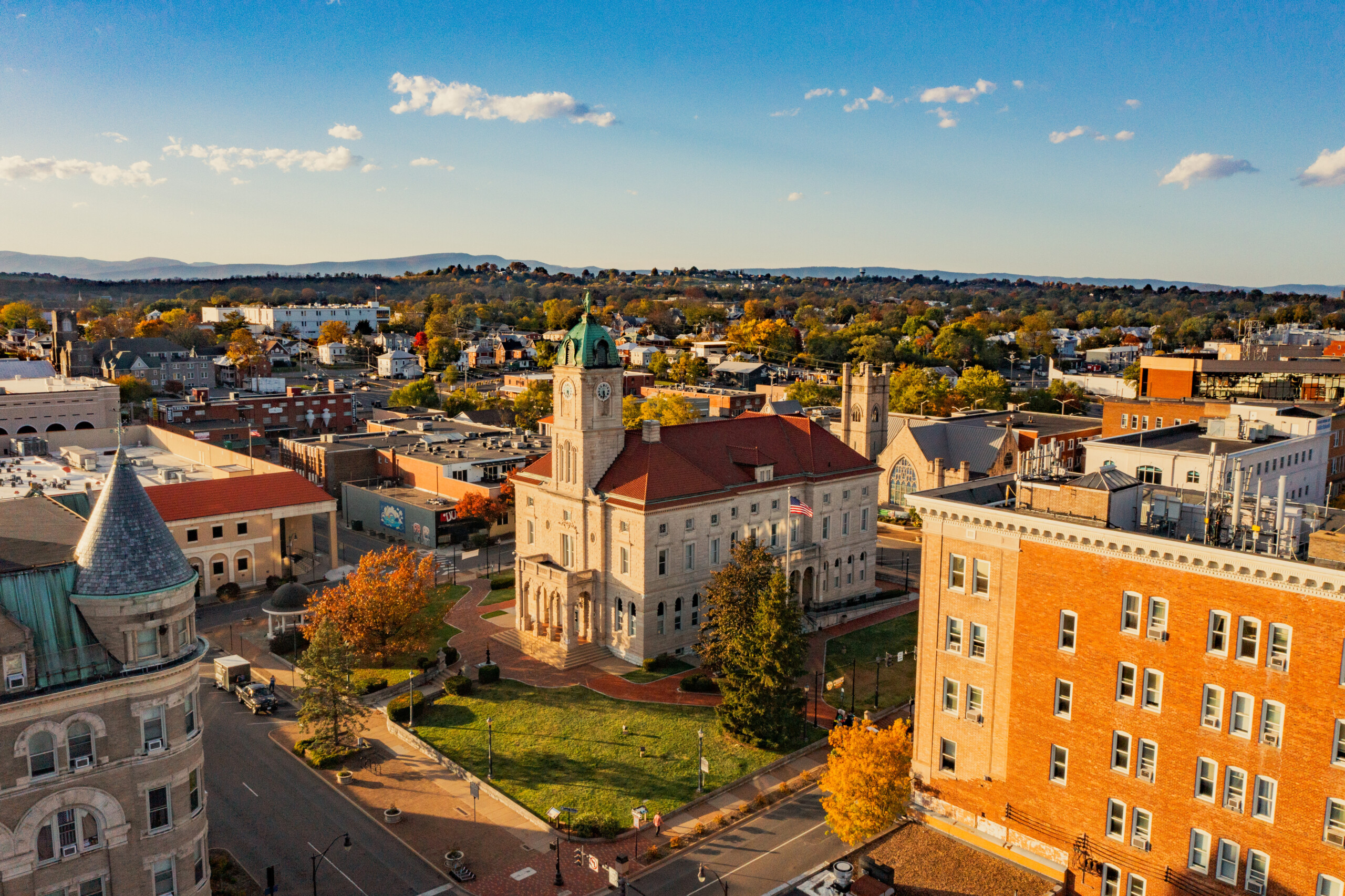 Downtown Harrisonburg. Photo by Sam Dean and courtesy of Virginia Tourism Corporation.